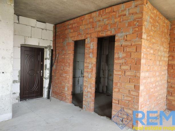 продажа трехкомнатной квартиры номер A-173402 в Приморском районе, фото номер 5